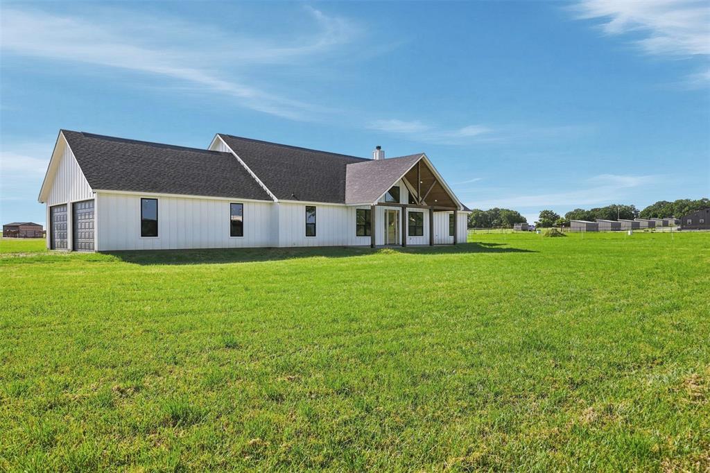 10 Keeter Lane Property Photo 2