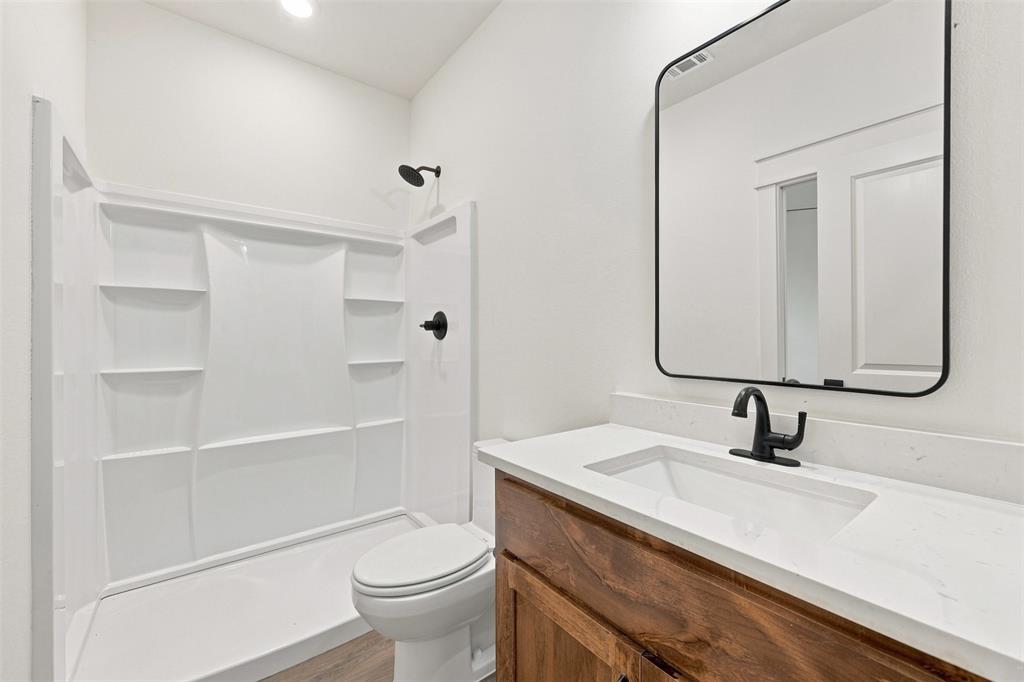 10 Keeter Lane Property Photo 17
