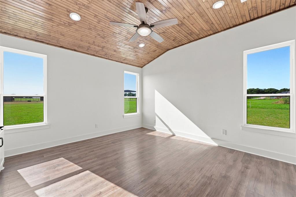 10 Keeter Lane Property Photo 22