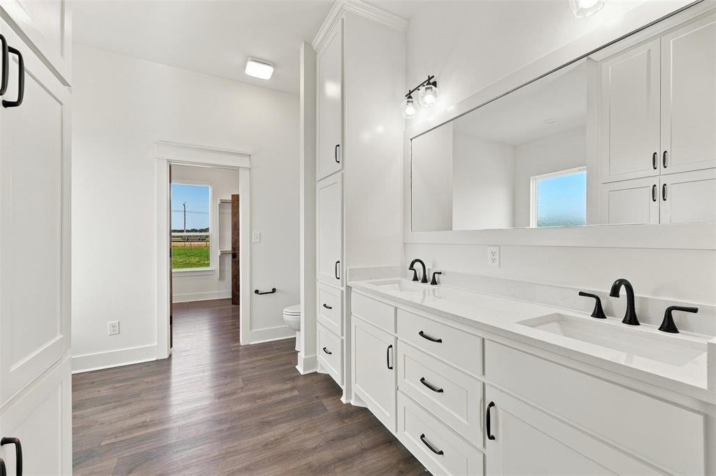 10 Keeter Lane Property Photo 24