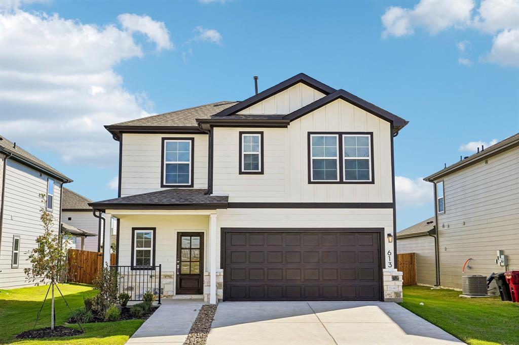 613 Teardrop Court Property Photo 1