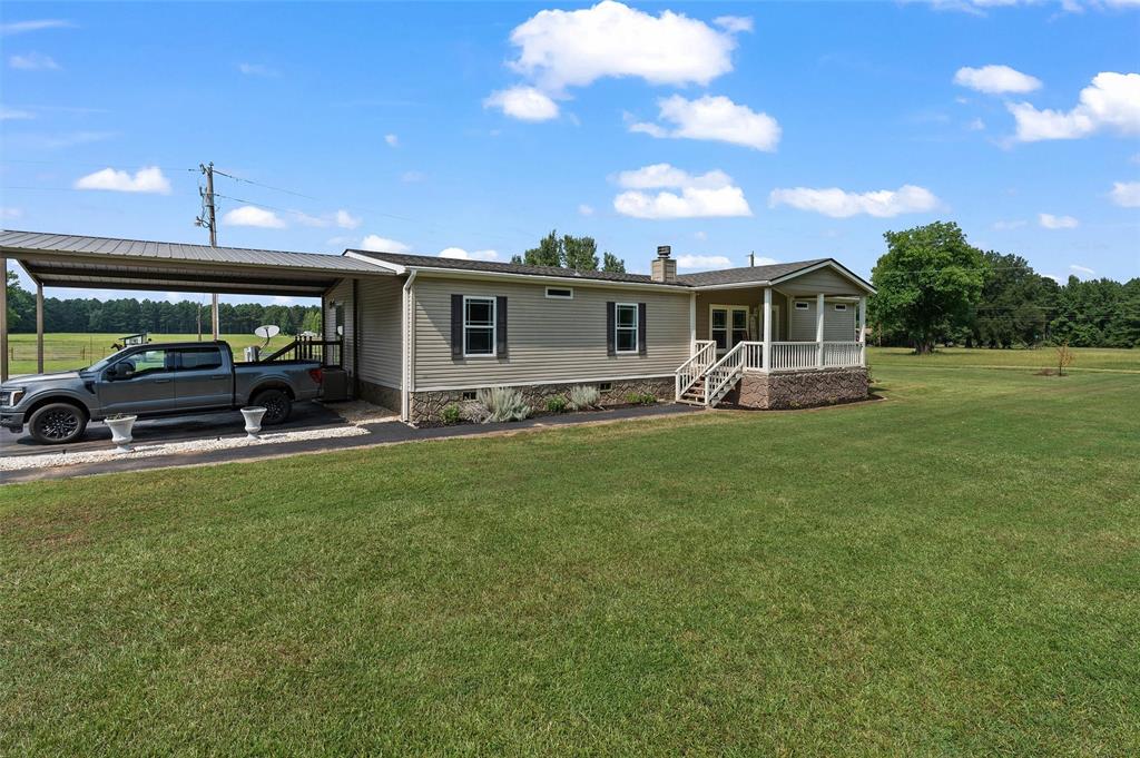 1420 Dement Road Property Photo 12
