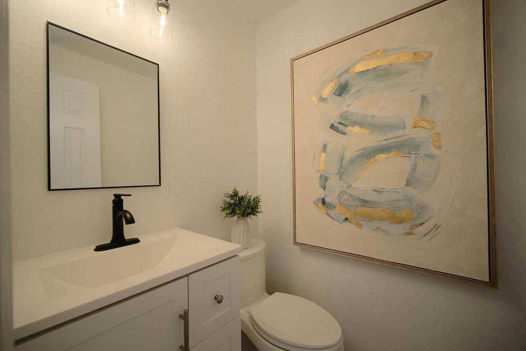 10104 Preston Vineyard Drive Property Photo 29