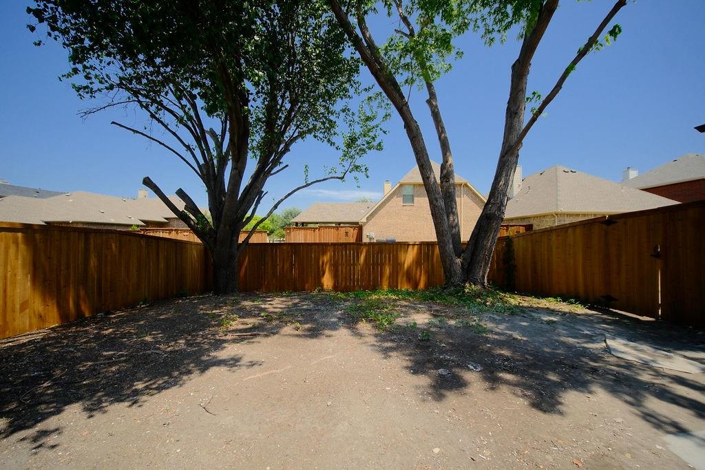 10104 Preston Vineyard Drive Property Photo 31