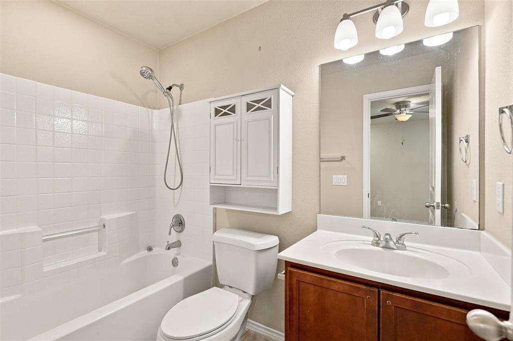 613 Therese Ct. Property Photo 16