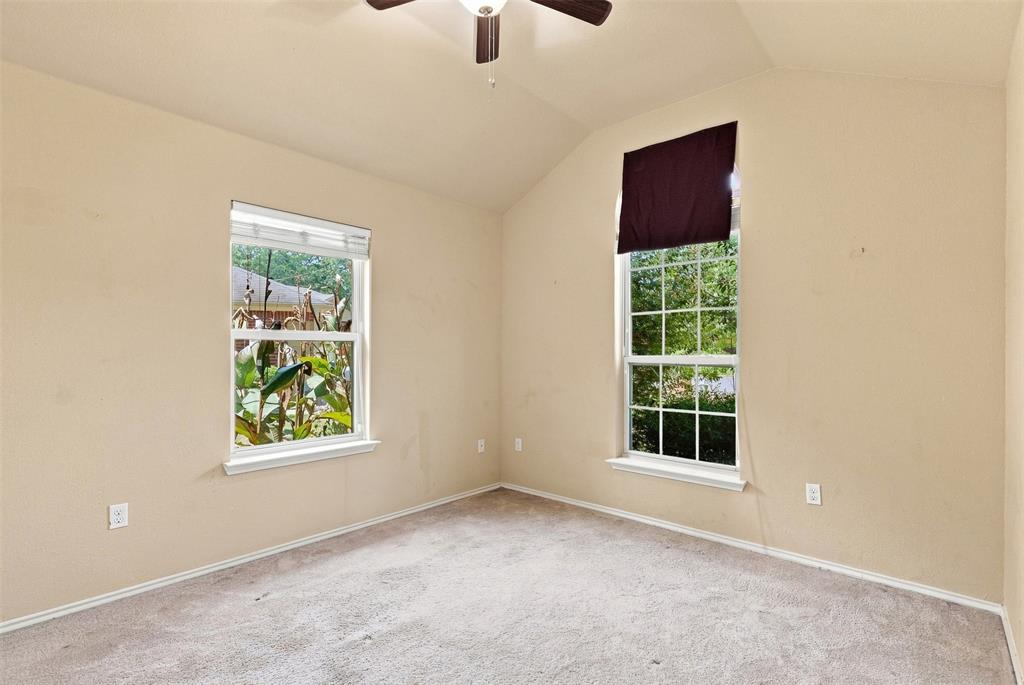 613 Therese Ct. Property Photo 21