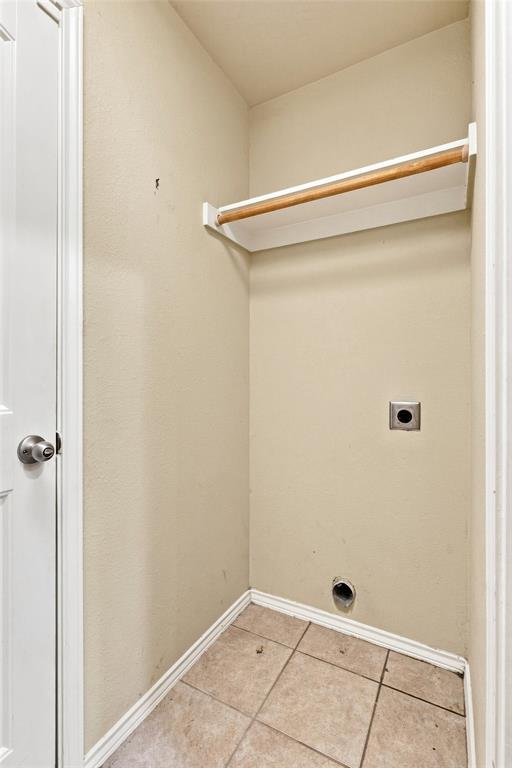 613 Therese Ct. Property Photo 23