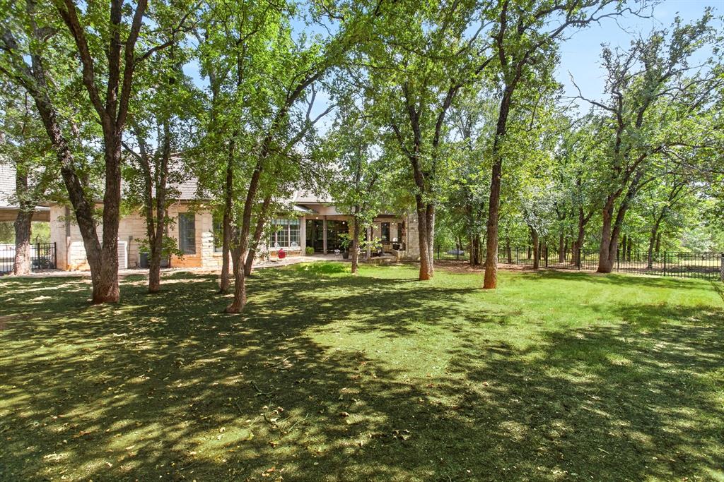 4404 Aledo Oaks Court Property Photo 37