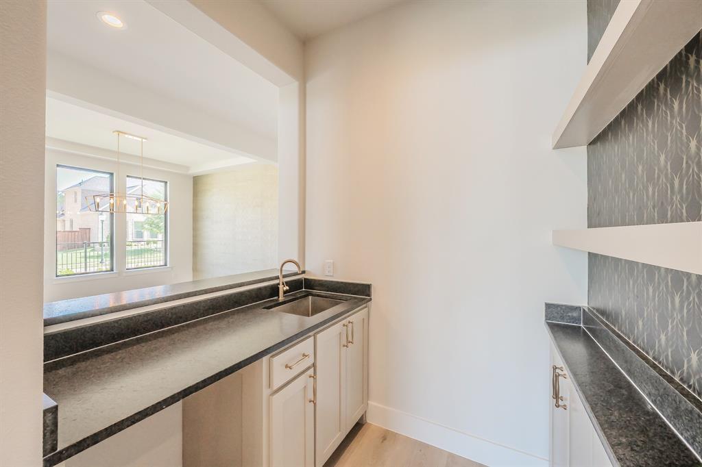 5901 Westworth Falls Way Property Photo 11