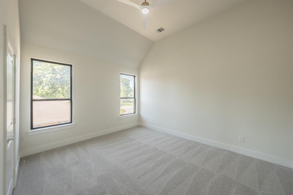 5901 Westworth Falls Way Property Photo 32