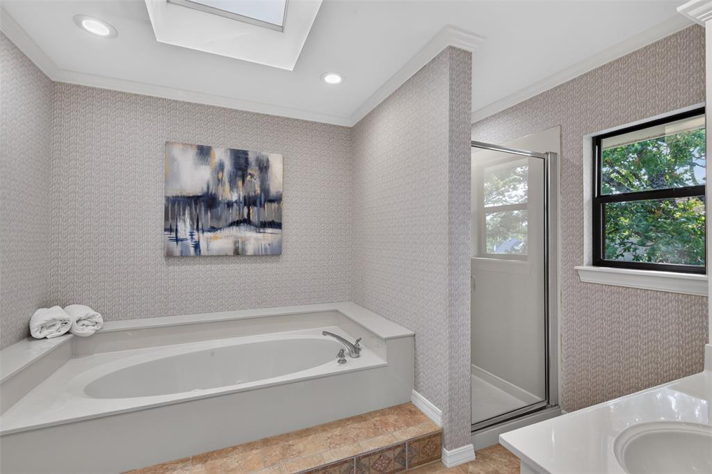10090 Chenier Point Property Photo 15