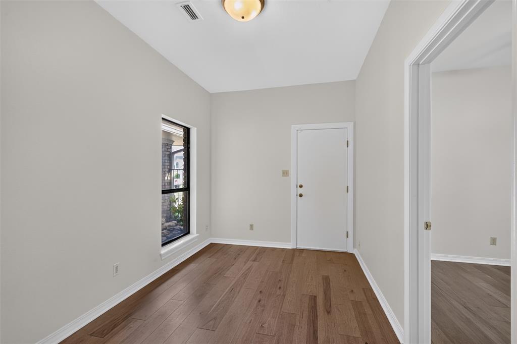 10090 Chenier Point Property Photo 29