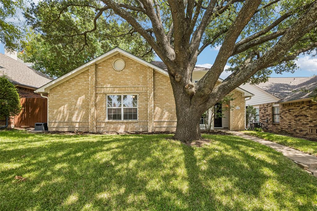 1524 Livingston Drive Property Photo 1