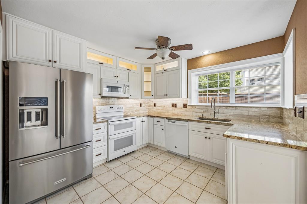 1524 Livingston Drive Property Photo 8
