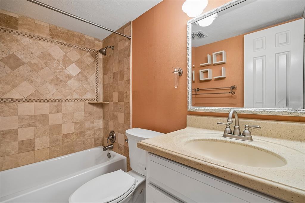 1524 Livingston Drive Property Photo 19