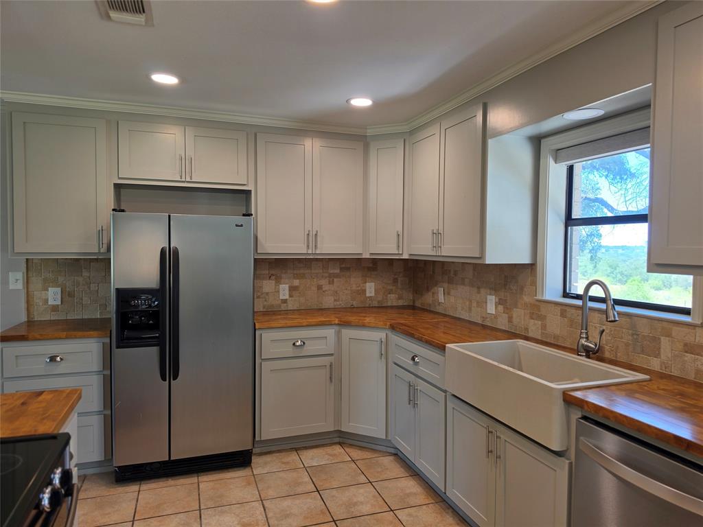 1717 County Road 318 Property Photo 13