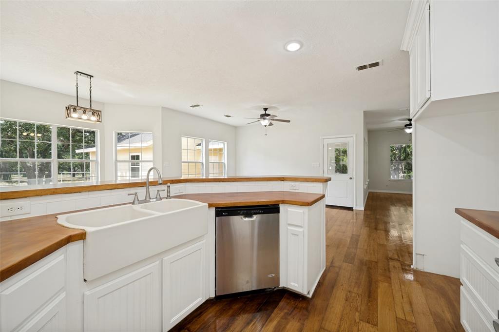 229 Quail Run Road Property Photo 15