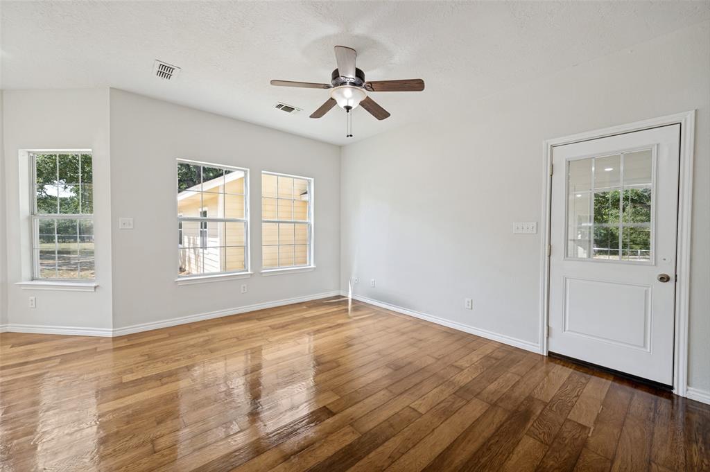 229 Quail Run Road Property Photo 18