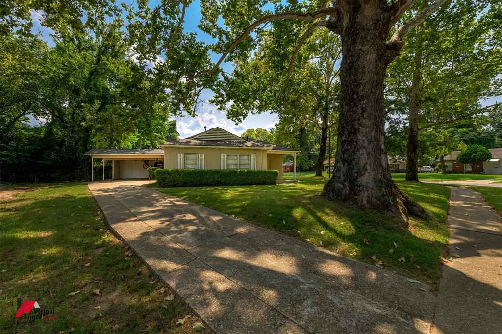 3805 Victory Drive