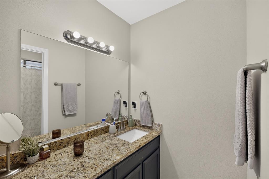 579 Trout Street Property Photo 17