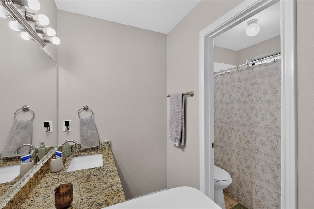 579 Trout Street Property Photo 18