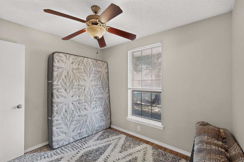 579 Trout Street Property Photo 20