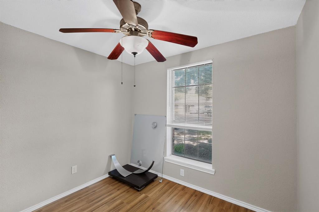 579 Trout Street Property Photo 24