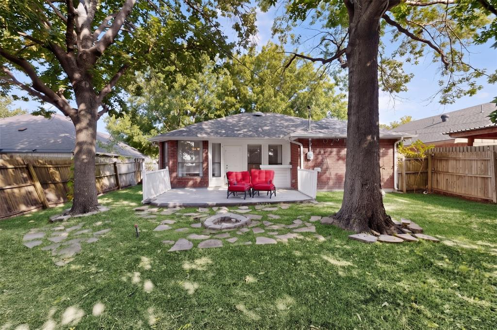 579 Trout Street Property Photo 29