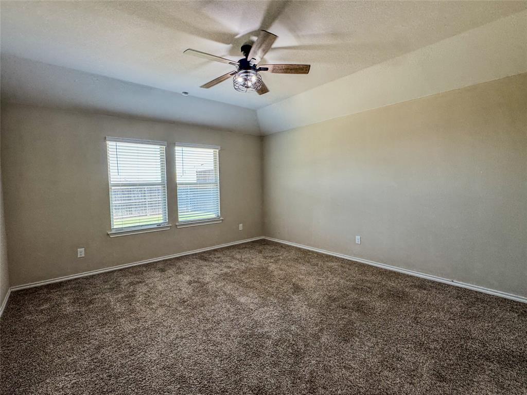 801 Meadow Creek Lane Property Photo 13