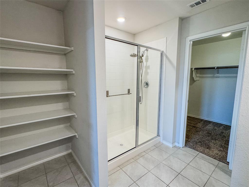 801 Meadow Creek Lane Property Photo 14