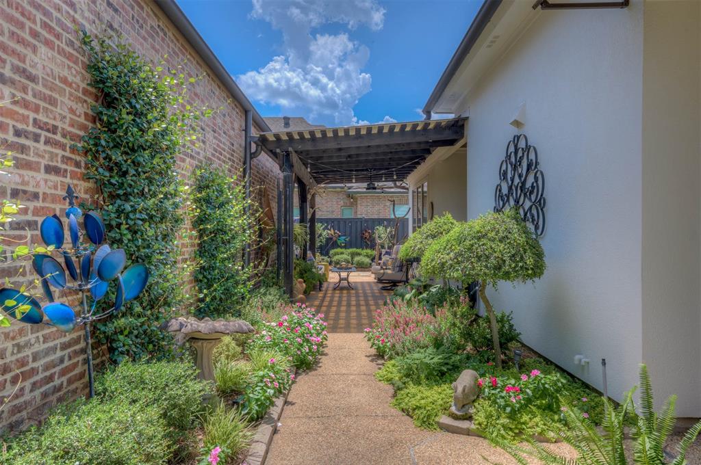 115 Andrew Place Property Photo 3