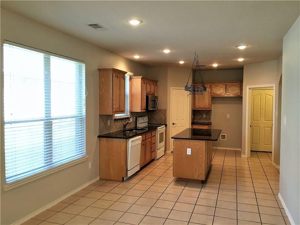 8004 Ranchvale Lane Property Photo 12