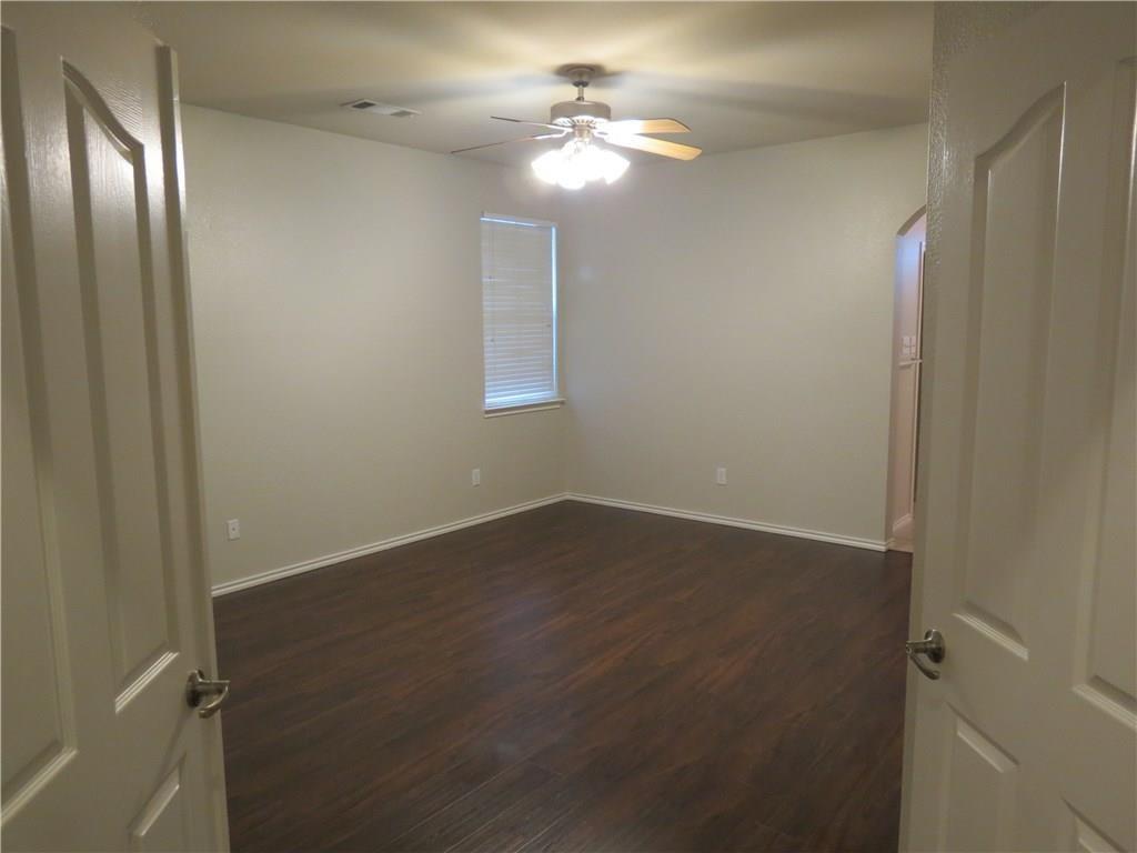 8004 Ranchvale Lane Property Photo 15