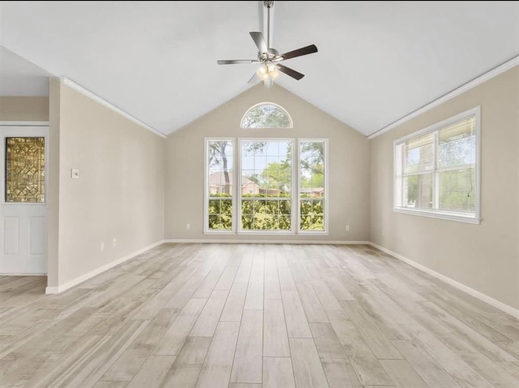 5313 Mission Circle Property Photo 4