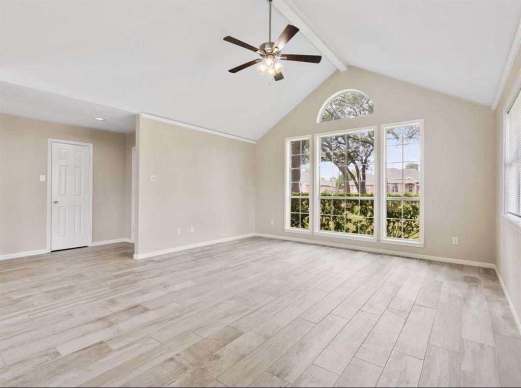 5313 Mission Circle Property Photo 5