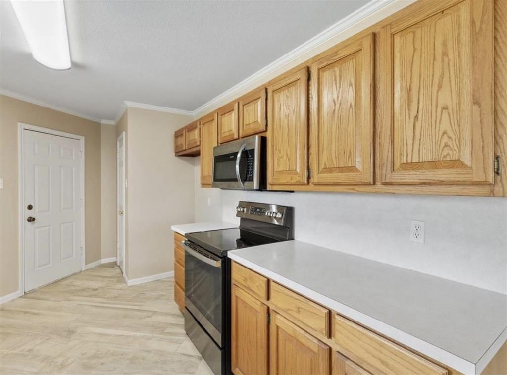 5313 Mission Circle Property Photo 10