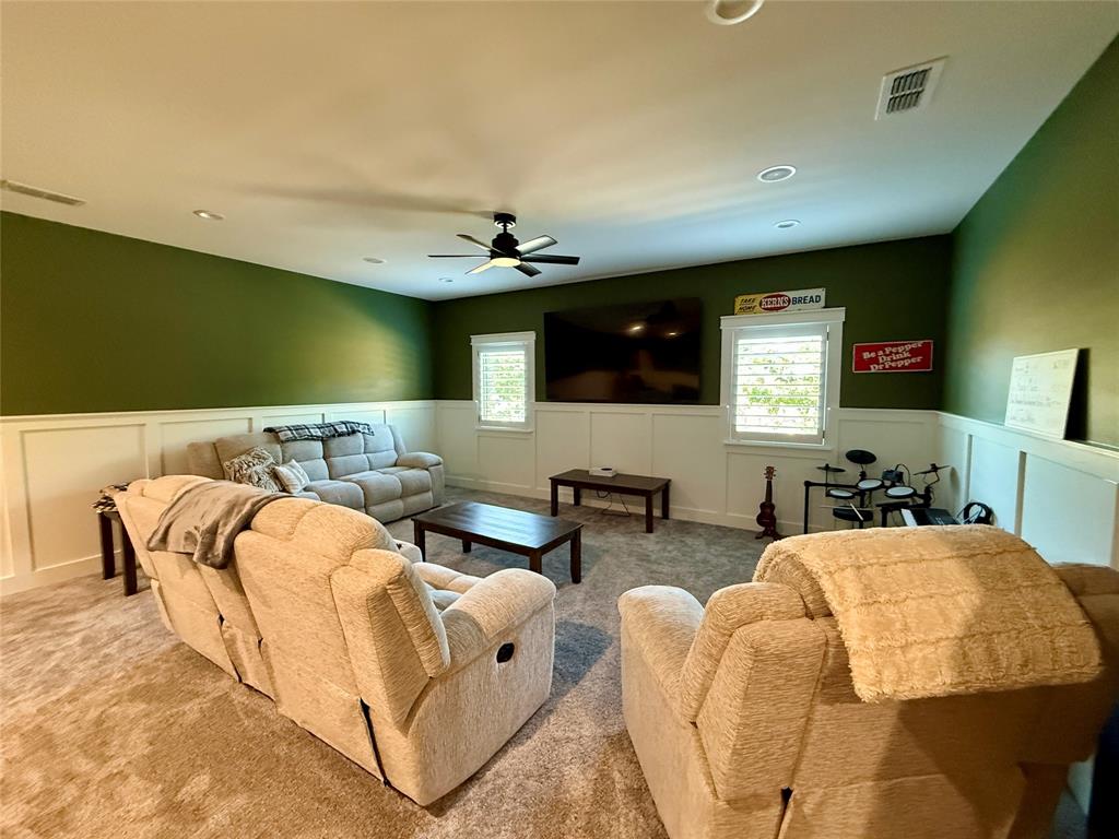 1526 Half Moon Circle Property Photo 24