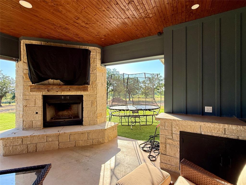 1526 Half Moon Circle Property Photo 30
