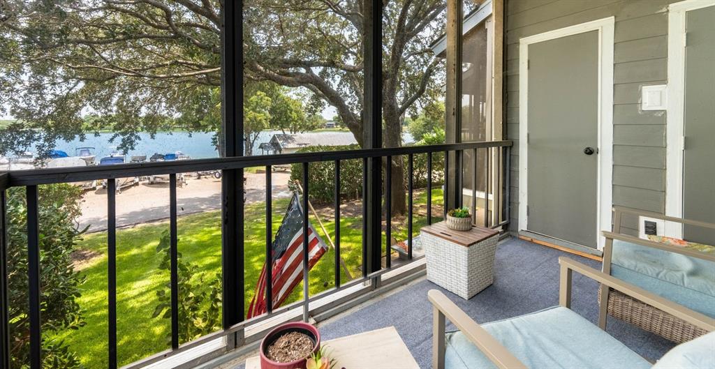 300 Rush Creek Drive C4 Property Photo 1
