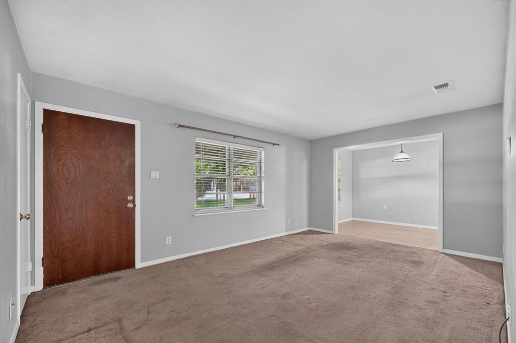 108 S Lakeview Drive Property Photo 7