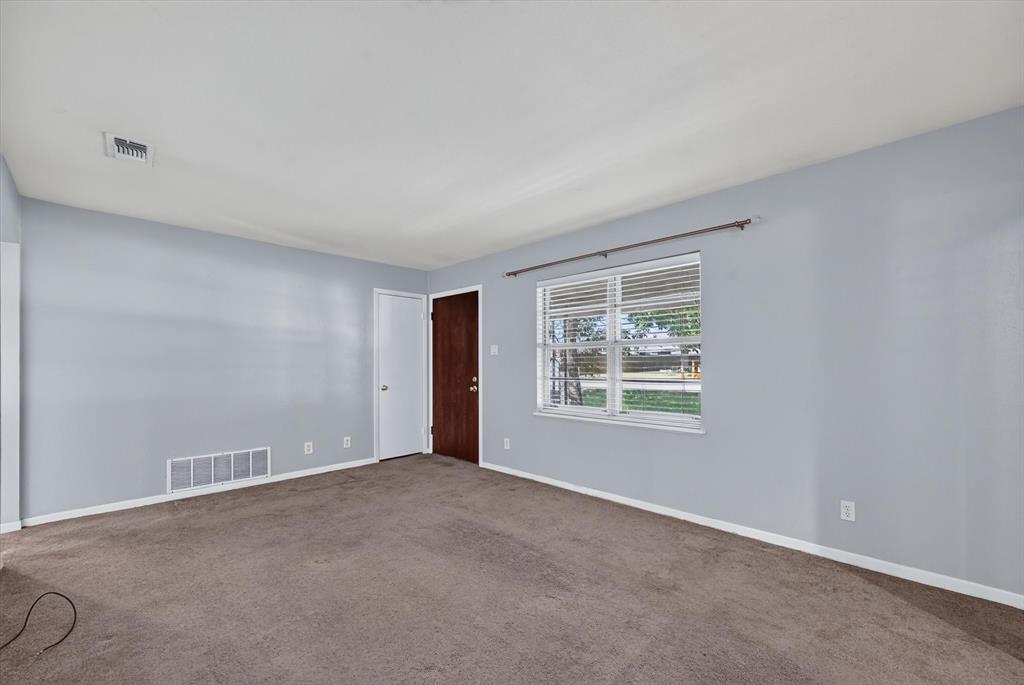108 S Lakeview Drive Property Photo 9