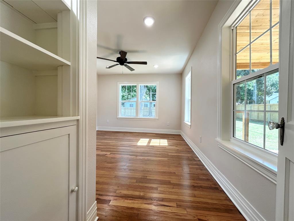 118 Kyle Street Property Photo 13