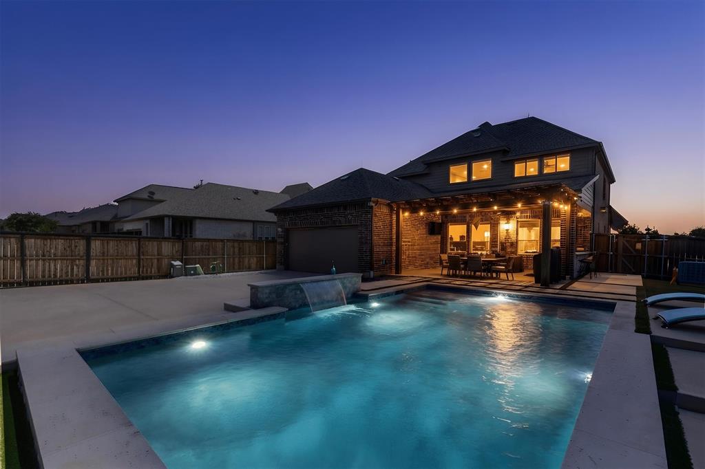 12110 Curry Creek Drive Property Photo 1