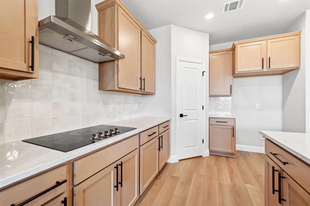 6020 Havature Way Property Photo 10