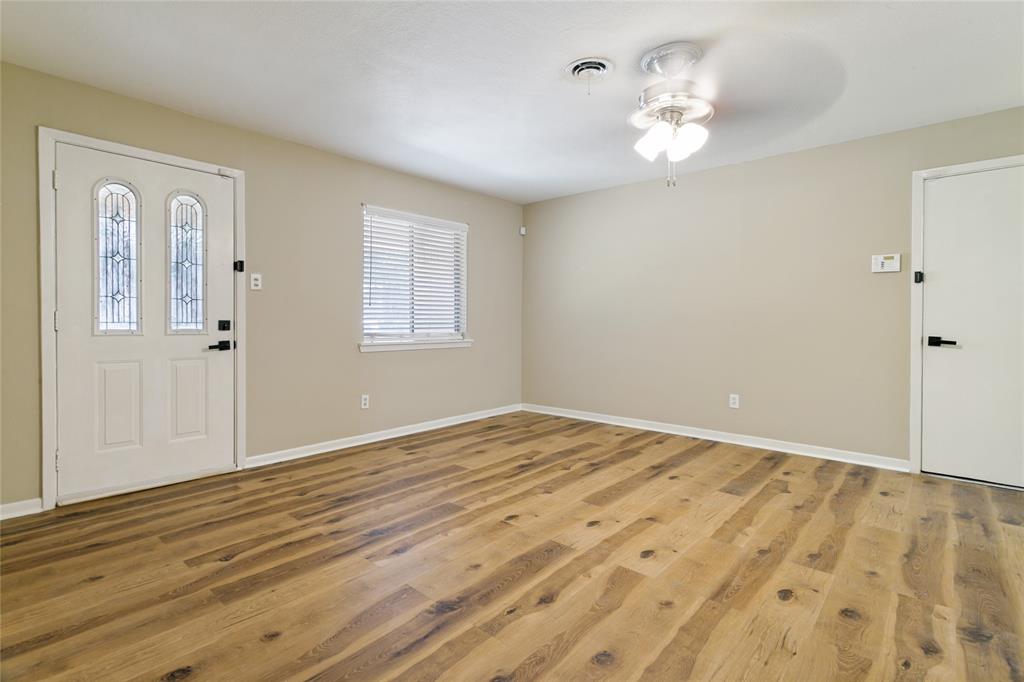 5416 Goodman Avenue Property Photo 5