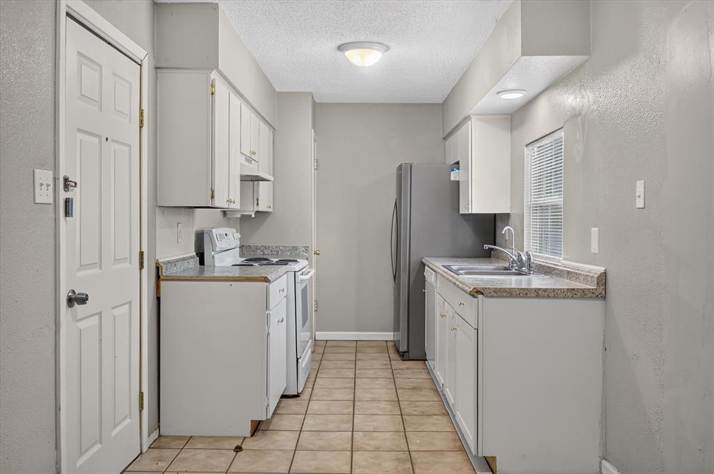 1123 Venus Street Property Photo 13