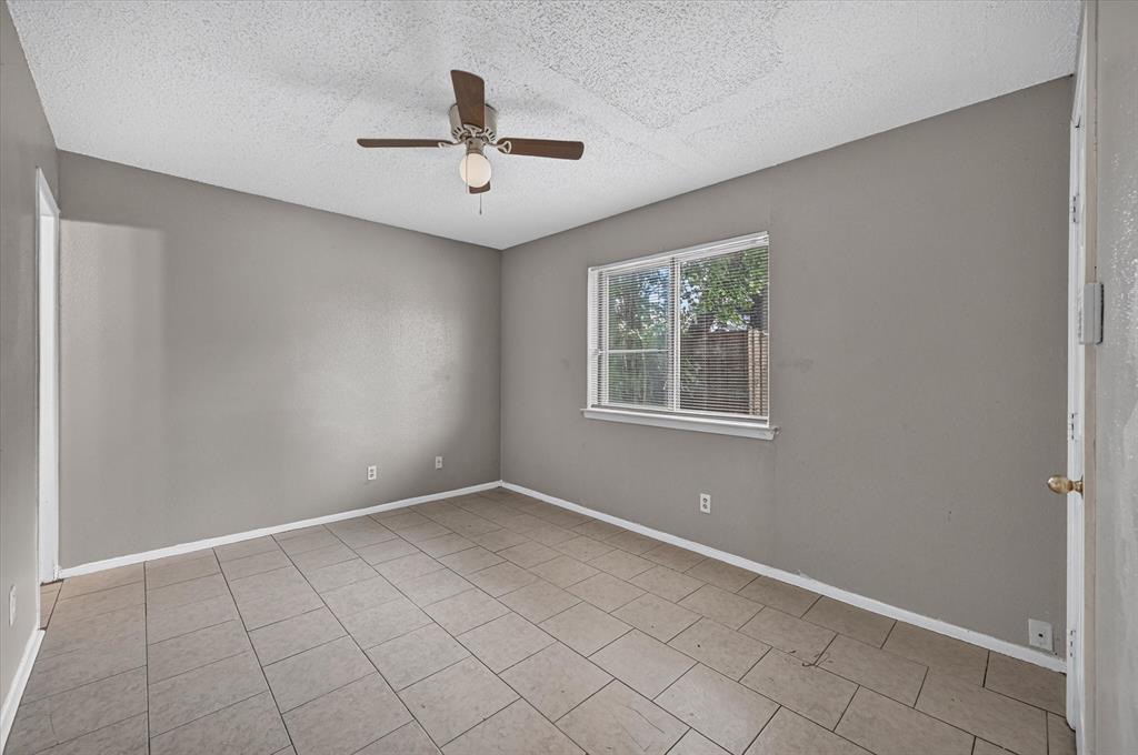 1123 Venus Street Property Photo 17