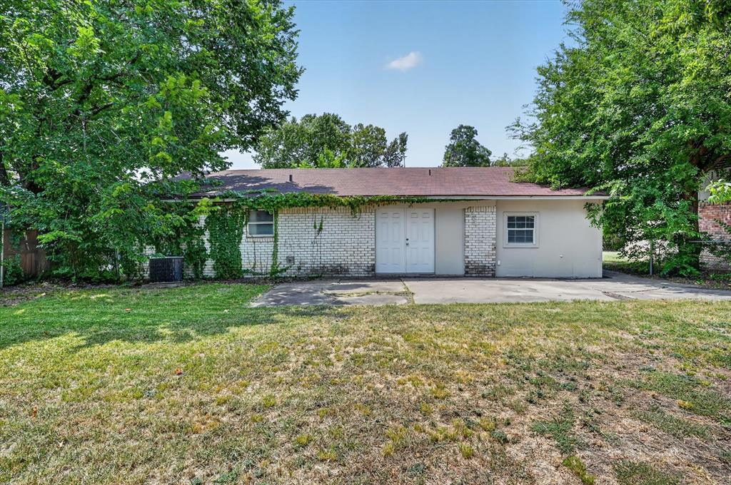 1123 Venus Street Property Photo 24