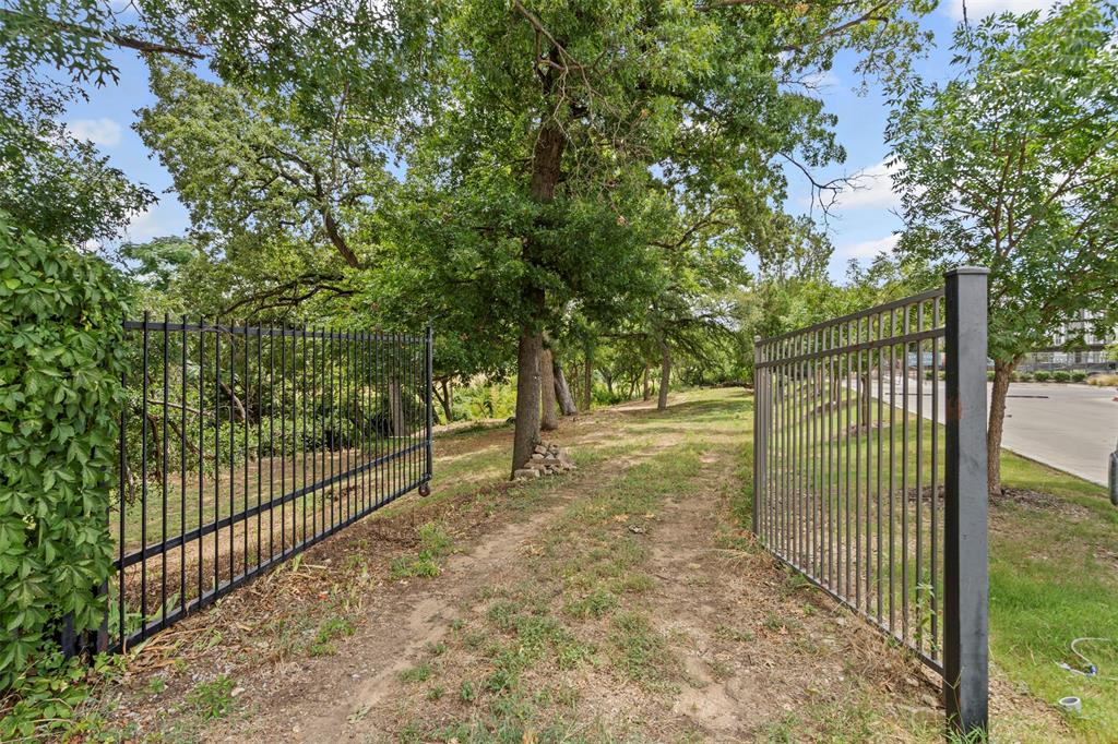501 Nursery Lane