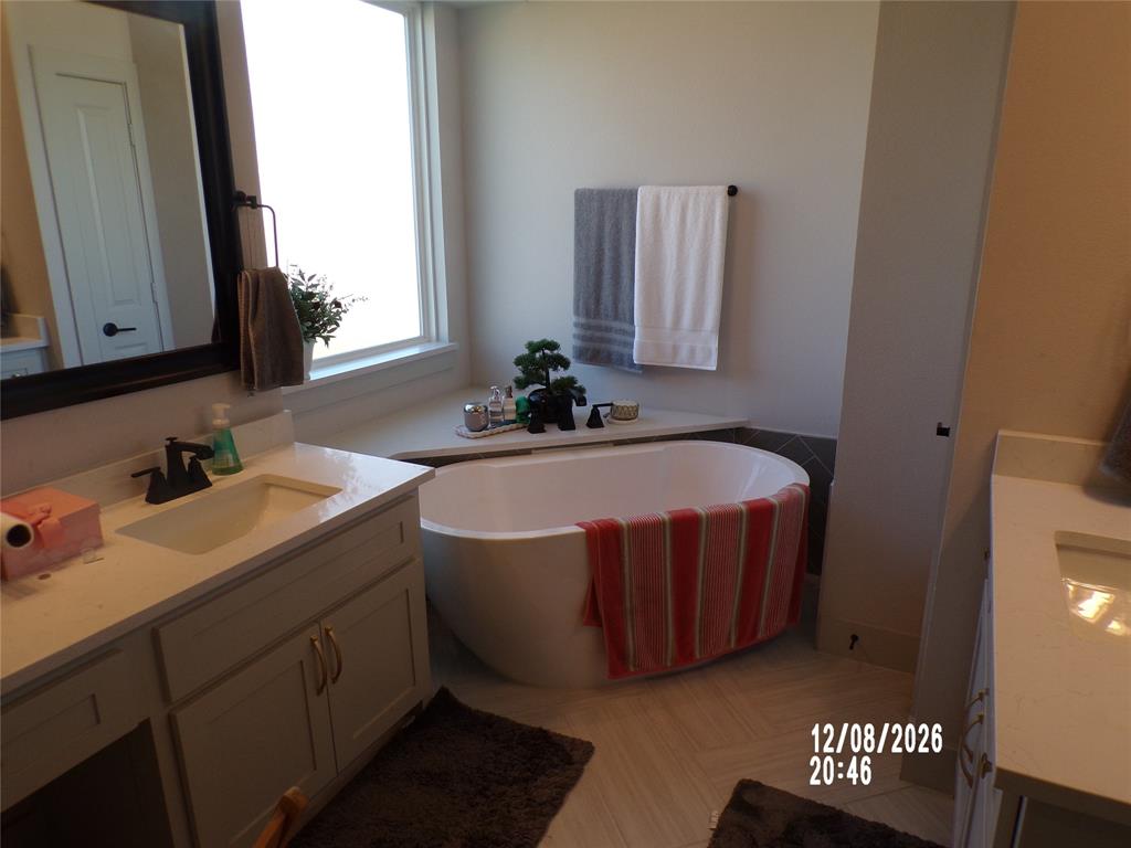 9620 Westchester Property Photo 15